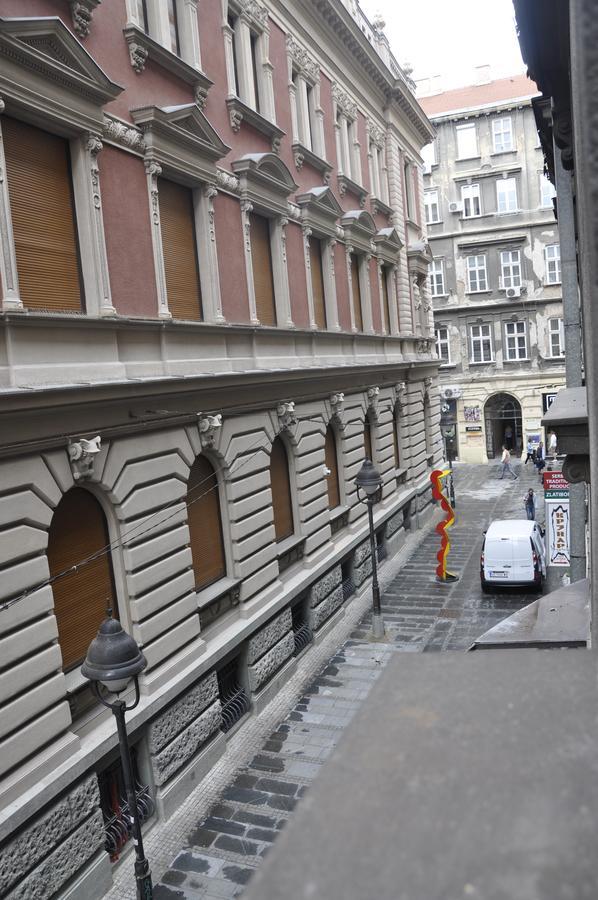 Urban Studio In City Center 贝尔格莱德 外观 照片